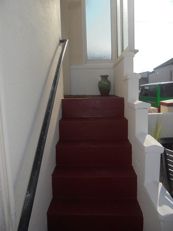 11B Beachside Eastbourne Exterior photo